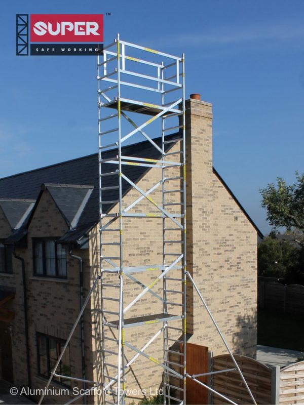 Ediy Advanced Plus Scaffold Tower With Height Adj Wheels Telescopic Outriggers