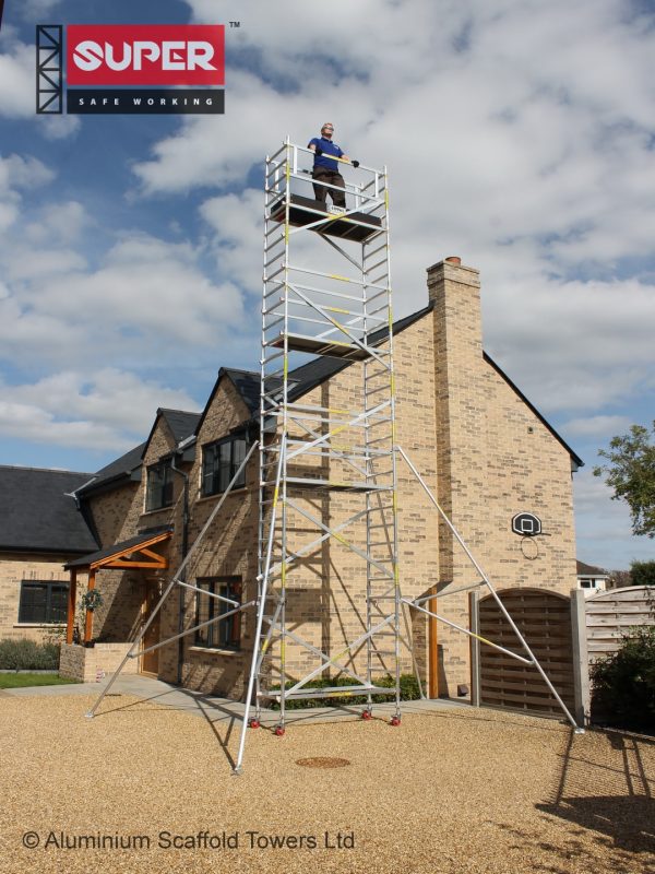 Ediy Advanced Plus Scaffold Tower With Telescopic Outriggers Toeboards Aluminium