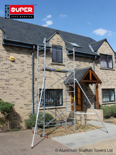 Alternative view of eDIY 5+ (3 in ONE) Scaffold Tower with 2 Telescopic Outriggers